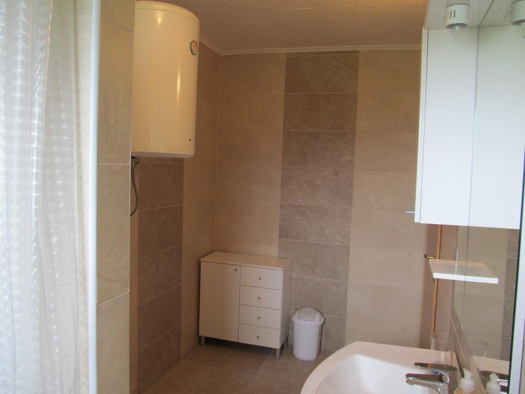 Natasa Apartments Jezerce Esterno foto
